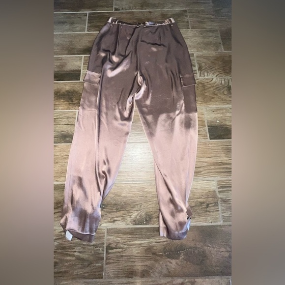 Aritzia Babaton Refined Satin Cargo Pant - Picture 4 of 7